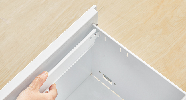 Mobile Lockable Filing Cabinet with 3 Drawers, 5-Wheel Office Storage Container, Desk Base Cabinet Compatible with A4, Legal and Letter Files, White