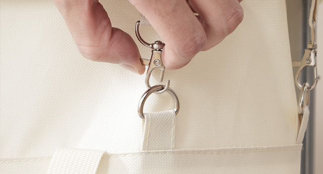 2-قسم سلة الغسيل المتداول ذات العجلات, عربة غسيل مبطنة قابلة للفصل, إطار فولاذي بمقبض, 31.5×15.7×31.5 بوصة, اللون البيج & فضة