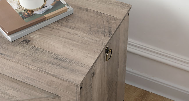 Banc de rangement HOOBRO, 43.3" Coffre de rangement rétro en bois avec poignée découpée en forme de U, Charnière de sécurité, Les soutiens 220 lb et assemblage facile pour organisateur de coffre à jouets (Gris)
