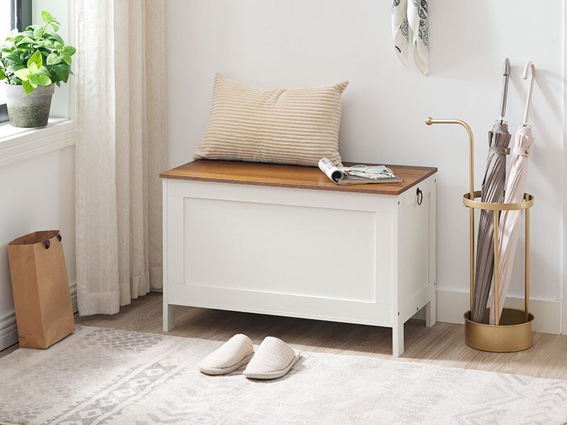 HOOBRO Spielzeugkiste, Aufbewahrungstruhe im Retro-Holz-Look mit Sicherheitsscharnier, Bankstützen für den Eingangsbereich 220 lb, 29.9 x 15.7 X 18.9 Zoll-Spielzeugtruhen-Organizer, Einfache Montage (Weiß und Walnuss)