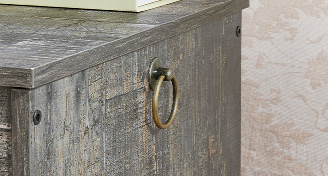 Banc de rangement HOOBRO, 39.4" Coffre de rangement rétro en bois avec poignée découpée en forme de U, Charnière de sécurité, Les soutiens 220 lb et assemblage facile pour organisateur de coffre à jouets (Gris Vintage)