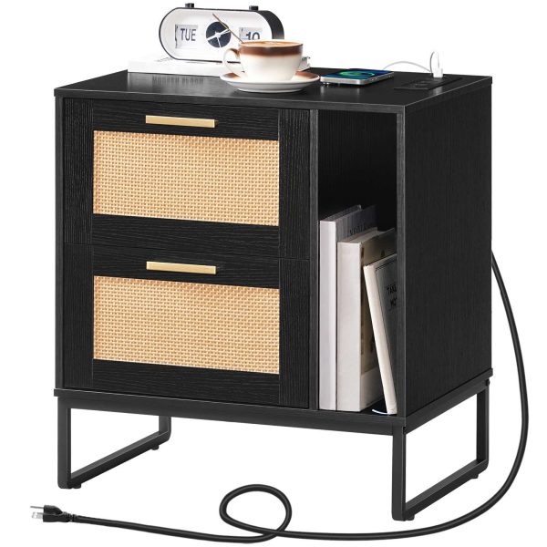 Mesita de noche estilo granja negra con estación de carga, Mesa auxiliar con 2 Cajones y compartimento de almacenamiento., Mesa decorativa tipo ratán para dormitorio & Sala de estar