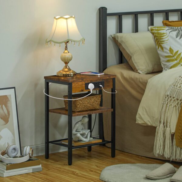 طاولة جانبية مع محطة شحن, طاولة بجانب السرير مع محطة شحن, 2 مآخذ و 2 منافذ يو اس بي, طاولة جانبية ضيقة, 3-طاولة بجانب السرير من الطبقة, رف قابل للتعديل, ريفي البني والأسود