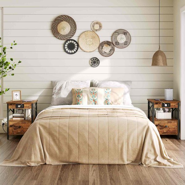 Multifunctional Bedside Side Table with Integrated Charging Station, Folding Drawer, USB Ports and Power Socket, Suitable for Bedroom, Vintage Brown-Black