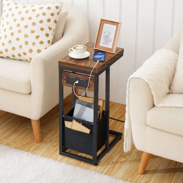 C σε σχήμα πλαϊνό τραπέζι, καναπέ πλαϊνό τραπέζι με σταθμό φόρτισης, πτυσσόμενο τραπέζι φορητού υπολογιστή για καναπέ, 2 θύρες USB και 2 εναλλαγή, κομοδίνο με τσάντα υφάσματος, ρουστίκ καφέ και μαύρο