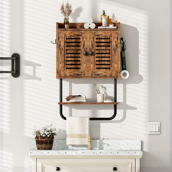 Armário de remédios para banheiro, Armário de armazenamento de parede com porta dupla e barra de toalha, Prateleira ajustável e 2 Ganchos, Solução de armazenamento no banheiro, Adequado para quarto, Cozinha, Acabamento Marrom Rústico