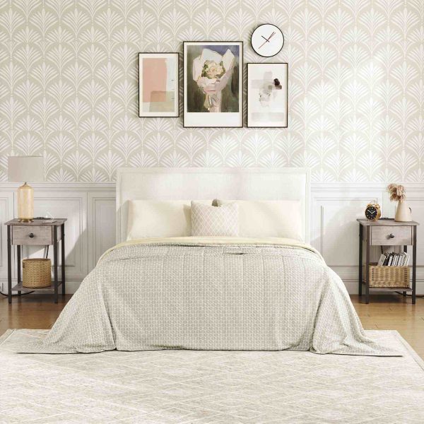 Comodino grigio con stazione di ricarica e porte USB, Dotato di cassetto e ripiano portaoggetti, Design salvaspazio per la camera da letto