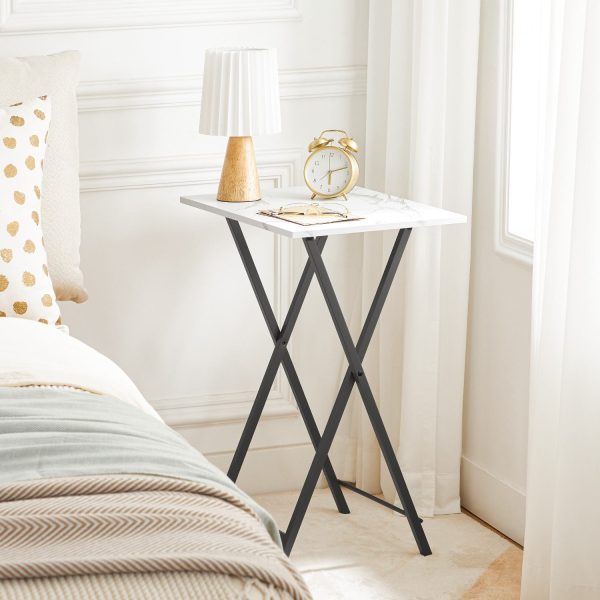 Sammenleggbare TV-brett (Sett med 2), Multifunksjonelle sidebord for små rom, Bærbar snack & Bærbare bord for sofasidebruk, Stabil metallramme, Rombesparende design, Marmor mønster & Svart finish