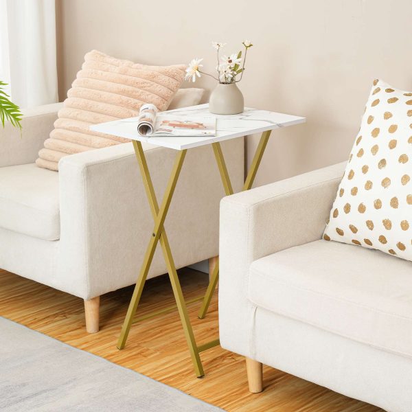 Składany stolik pod telewizor, Stabilny stół na przekąski do kompaktowych przestrzeni, Przenośny stolik boczny do sofy, Łatwy montaż i przechowywanie, Nadaje się do przekąsek i posiłków w salonie, Marmurowe i złote wykończenie