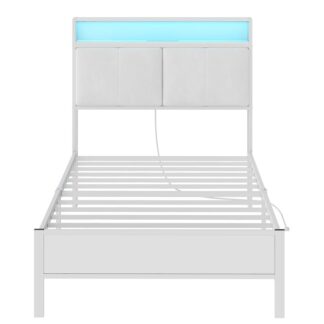 Valkoinen parivuode runko verhoiltu pääty, Metalli -alustan runko säilytyspäällä, Sängynrunko latausasemalla ja LED-valolla
