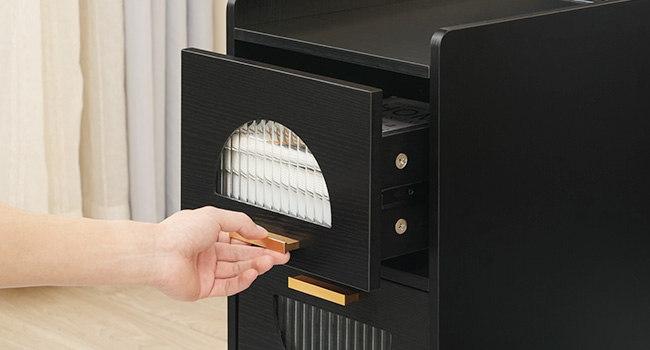 أقدام قابلة للتعديل