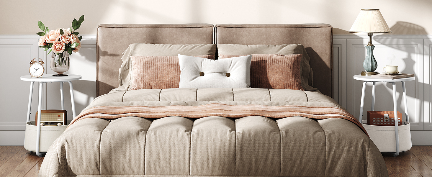 طاولة جانبية مستديرة صغيرة