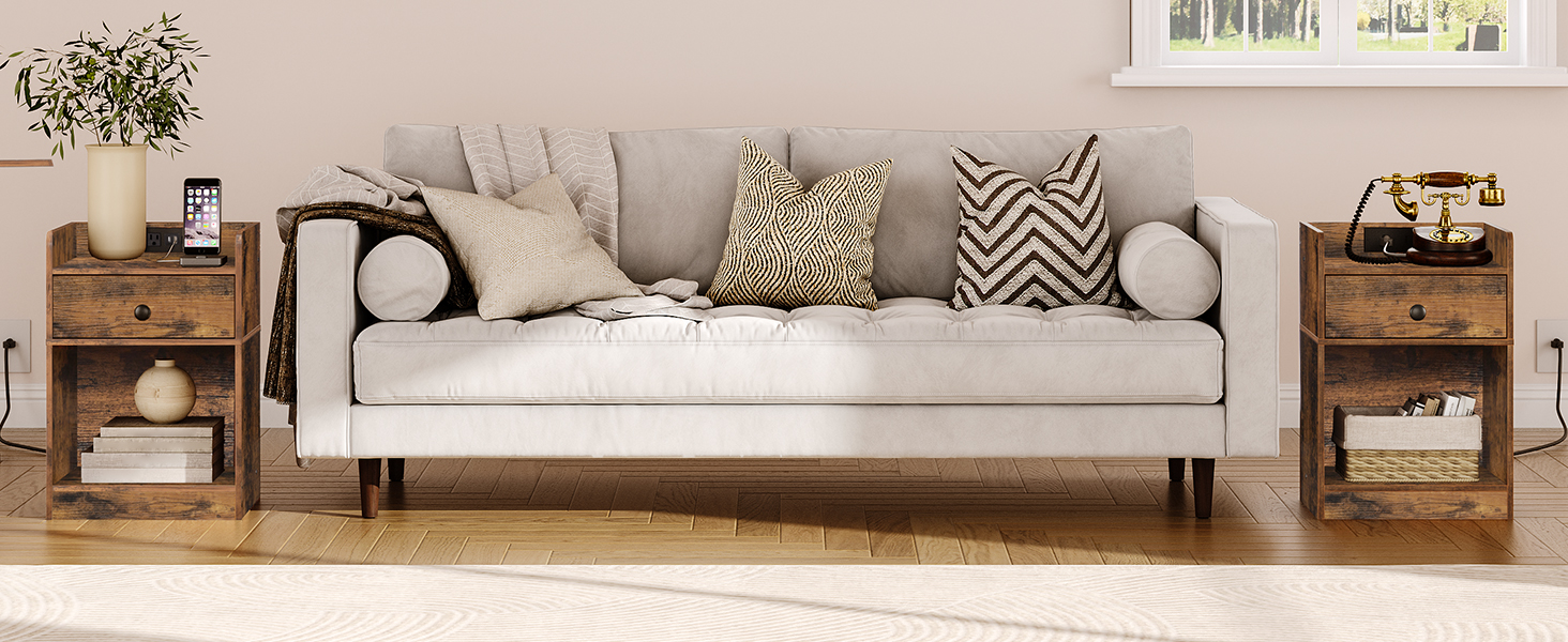 منضدة مع محطة شحن