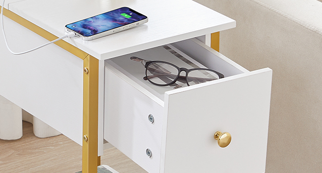 Geräumige Schublade