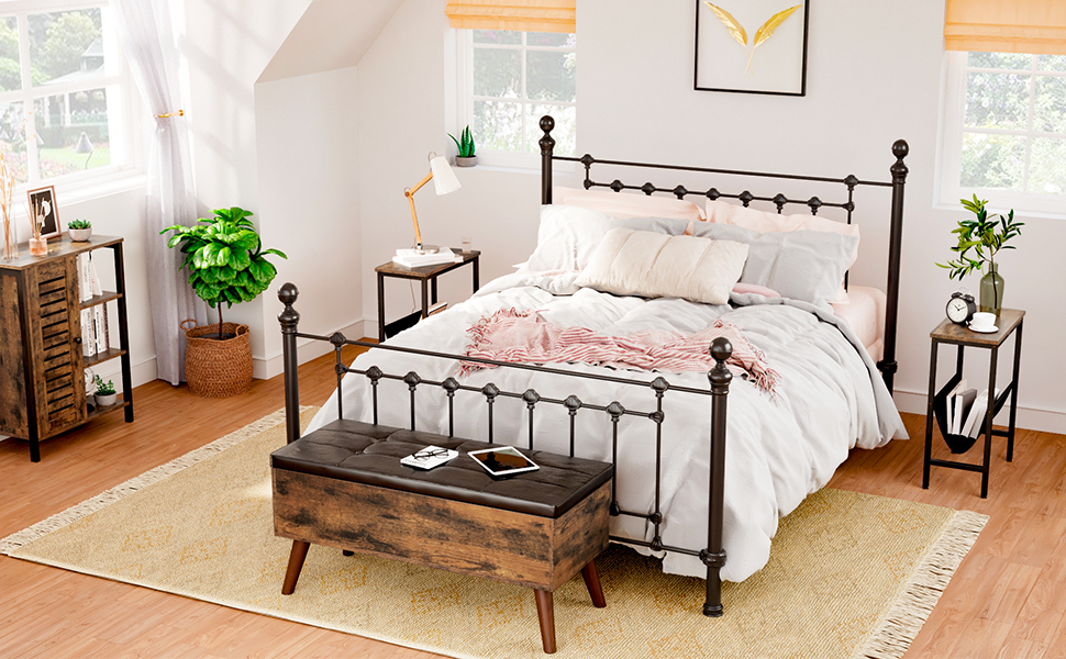 schmuel Enn Dësch, Säit Table fir kleng Plazen, Slim Nuetsstand mam Magazinhalter, modern dënn Sofa Table, 24.6 Breet Bettwäscherten, Snack Couch Dësch, rustikal brong a schwaarz