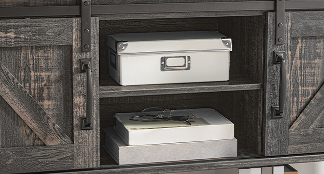 46" Tábla Iontrála Teach Feirme le Stóráil, tábla consóil caol le seilfeanna oscailte agus 2 caibinle, Tábla tolg le doirse sciobóil sleamhnáin, Chun halla, seomra suí, Grey Vintage