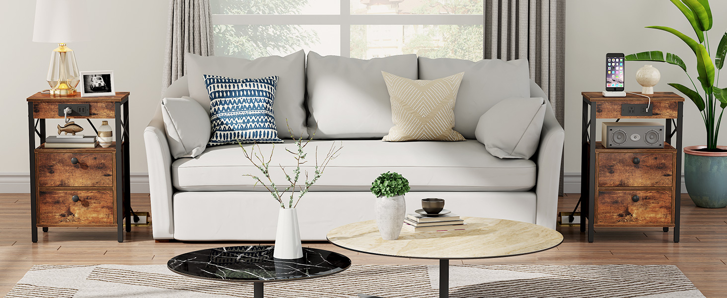 seastán oíche le stáisiún luchtaithe