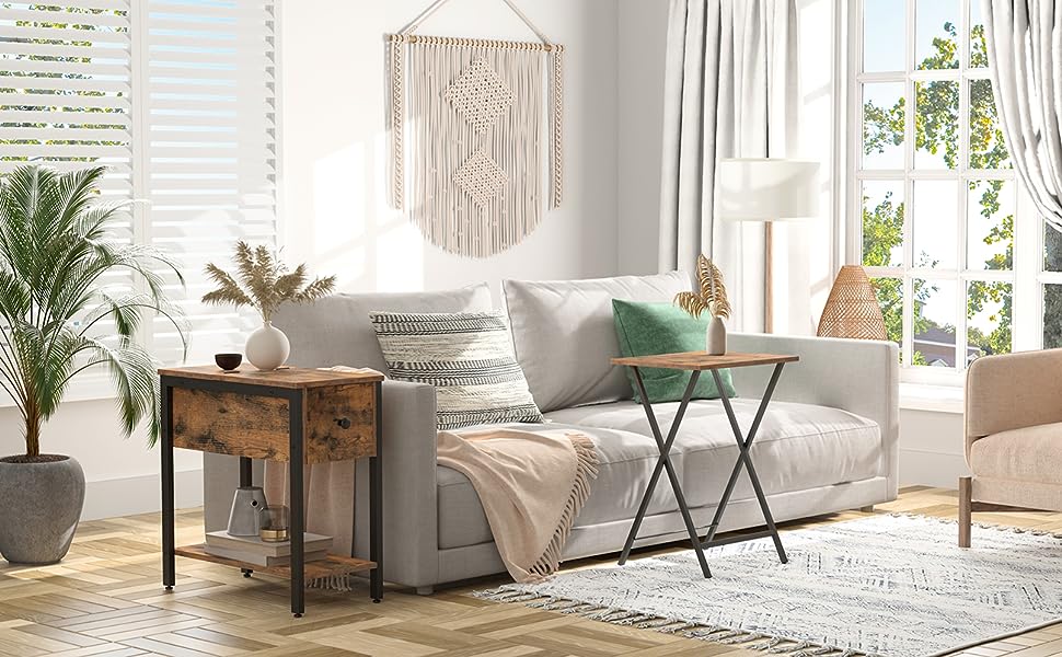 koncový stůl, Překlopná horní boční stůl s úložným policí, Úzký noční stolek pro malé prostory v obývacím pokoji, ložnice, průmyslový, stabilní a robustní konstrukce, Rustikální hnědá a černá