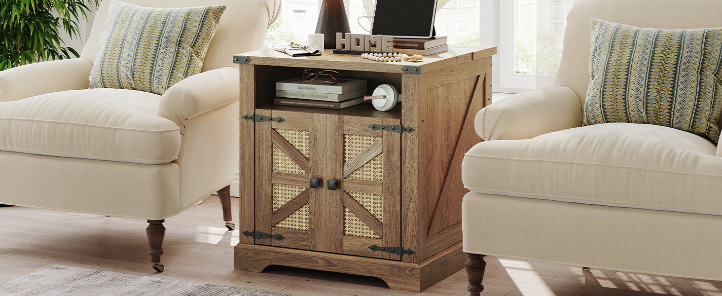 Parasztház végasztal töltőállomással, Flip Top nagy végtábla, 24" Nagy kanapé oldalsó asztal rattan pajta ajtóval, Négyzet alakú éjjeliszekrény nyitott tárolóval, a Nappalihoz, Barna barna