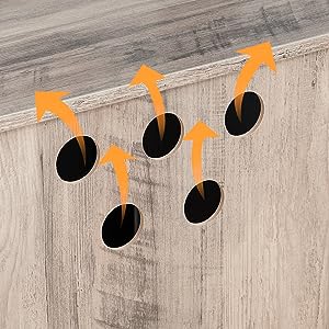 حاوية صندوق القمامة مع برج شجرة القطط