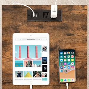 sraith de 2 Táblaí deiridh le stáisiún muirir agus calafoirt USB, Seastán oíche le tarraiceán agus seilf stórála, Tábla cois leapa do spásanna beaga, seomra codlata, Rustic donn agus dubh