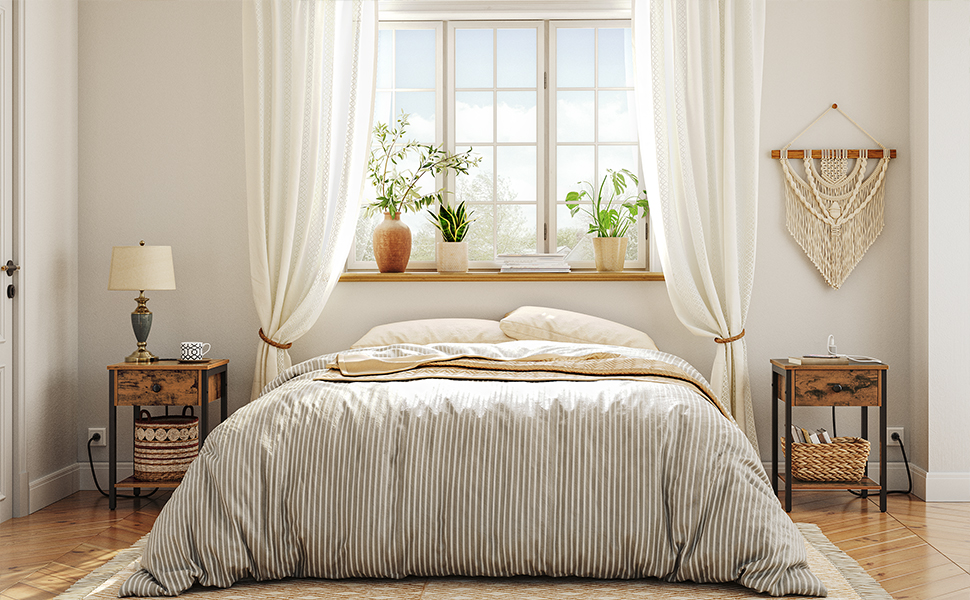 sraith de 2 Táblaí deiridh le stáisiún muirir agus calafoirt USB, Seastán oíche le tarraiceán agus seilf stórála, Tábla cois leapa do spásanna beaga, seomra codlata, Rustic donn agus dubh