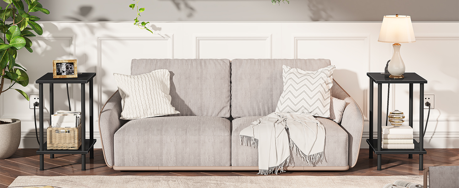 koncový stolík s nabíjacou stanicou