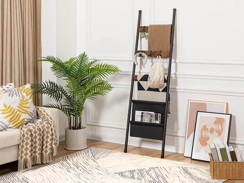 wall-leaning blanket rack