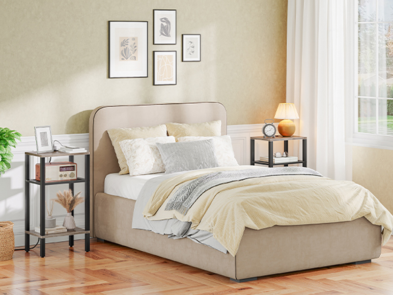 bg75udh01 vysoký odkládací stolek s nabíjecí stanicí