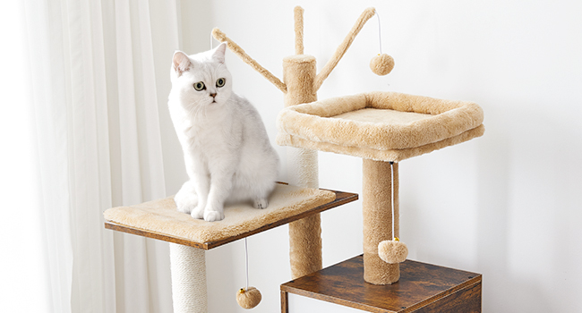 Kattetre, 58.3 Tommer kattetårn for innendørs katter, Tre katt hus med 2 Katt hengekøyer, Moderne katteleilighet med katteskrapende innlegg, Cat Teaser Sticks, Myke abbor, Rustikk brun