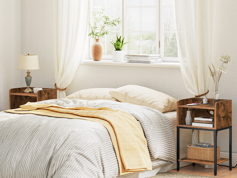 Πλευρικό τραπέζι με σταθμό φόρτισης