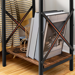 طاولة جانبية ضيقة