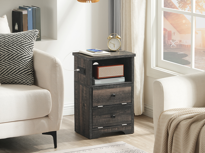 nachtkastje met laadstation