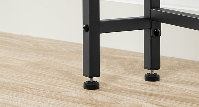 أقدام قابلة للتعديل